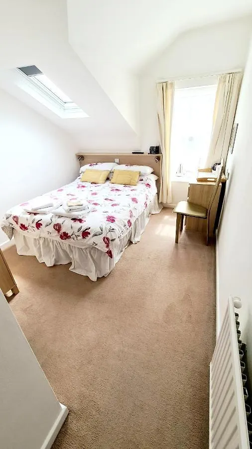 The Beverley Hotel Blackpool Guest house